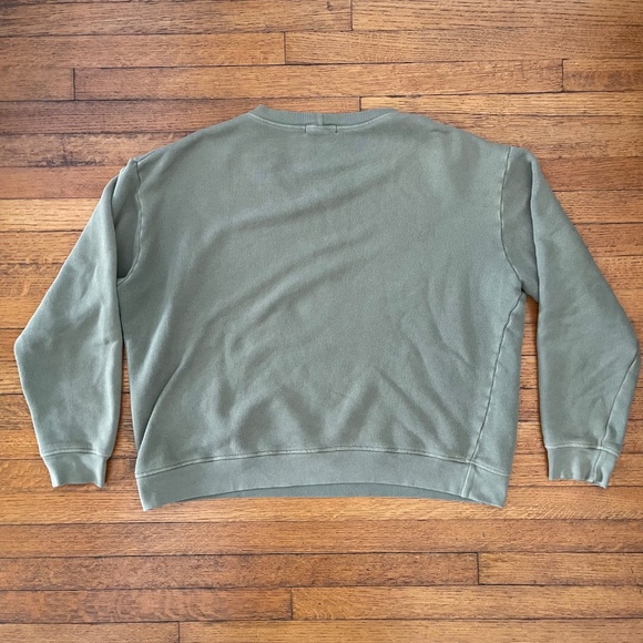 LNA Cropped Olive Green Long Sleeve Sweatshirt Size Medium Soft Neutral - Picture 5 of 5